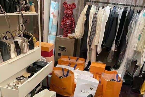 滕州市回收一线品牌衣服